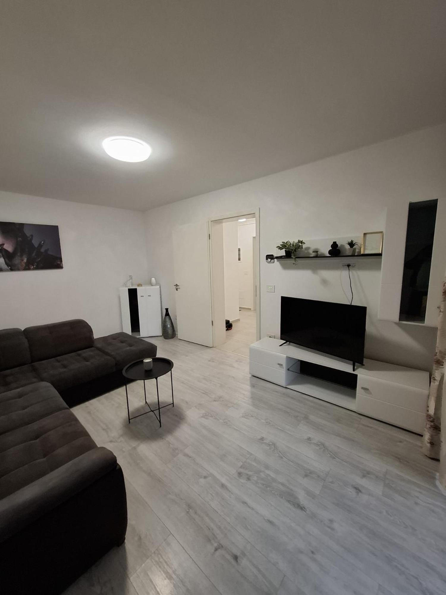 Kasper Cozy Apartments - Coresi Mall #Braşov Exterior foto