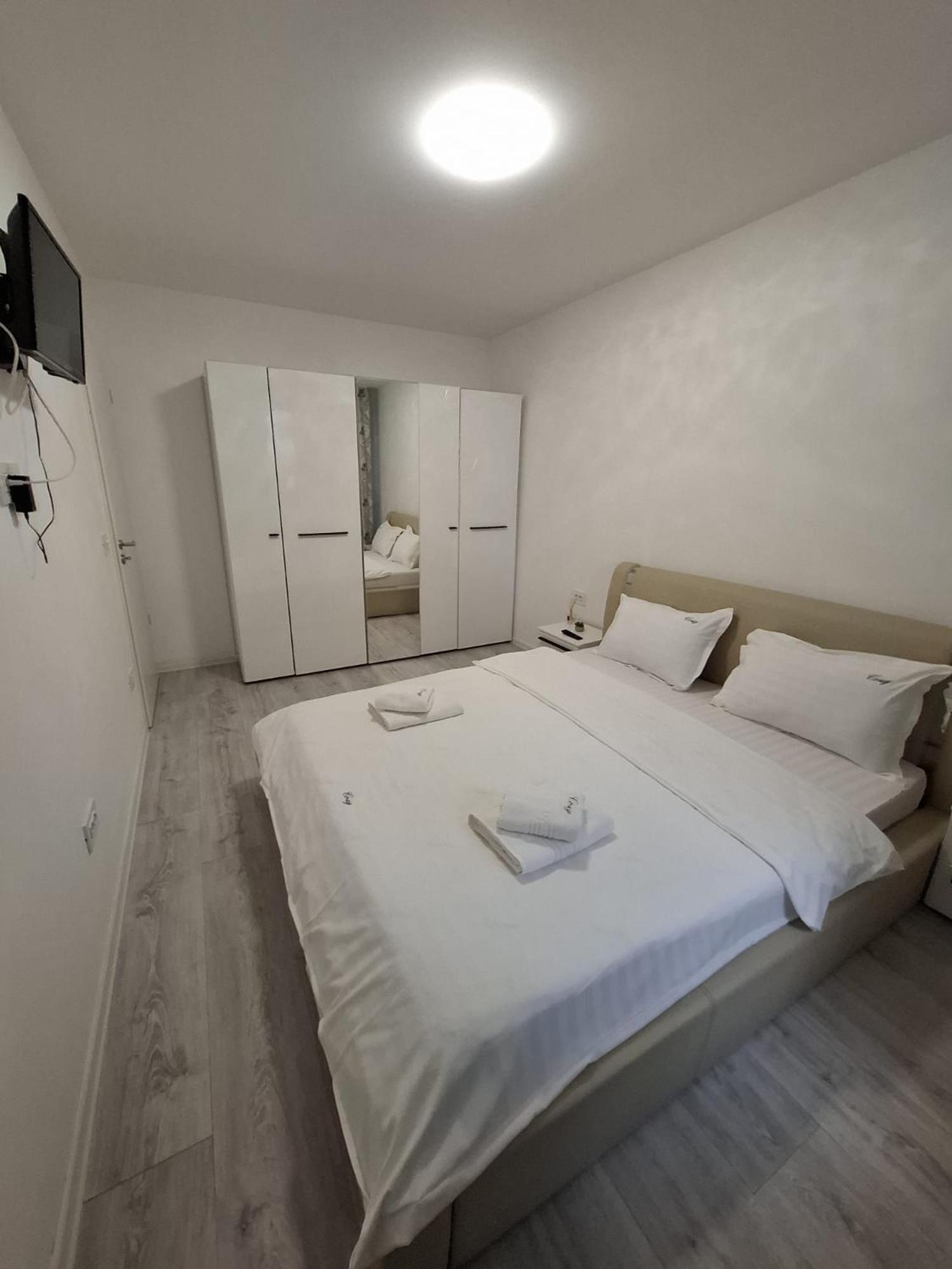 Kasper Cozy Apartments - Coresi Mall #Braşov Exterior foto